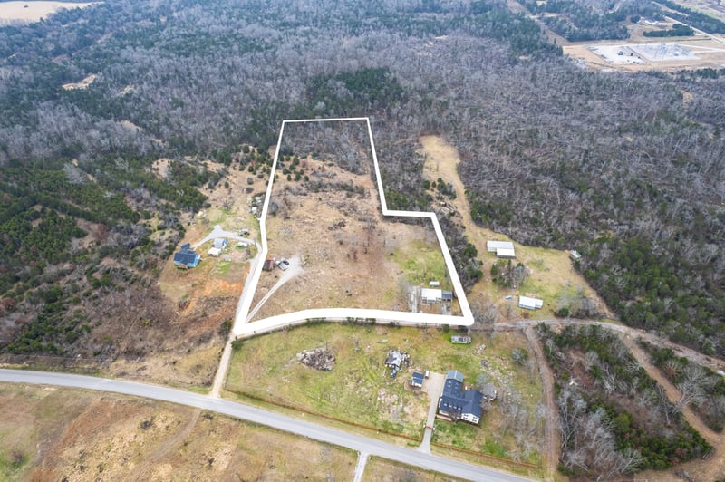 5036 Kedron Rd, Columbia, TN 38401