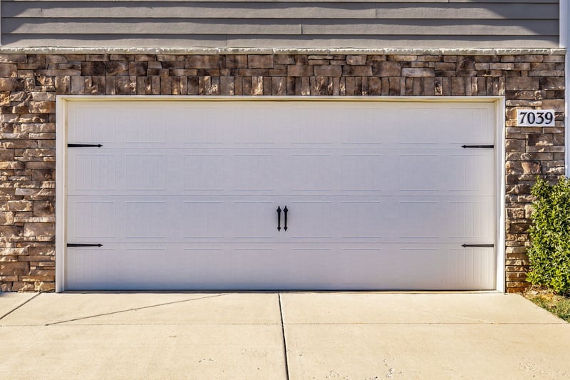 7039 Sunny Parks Dr, White House, TN 37188