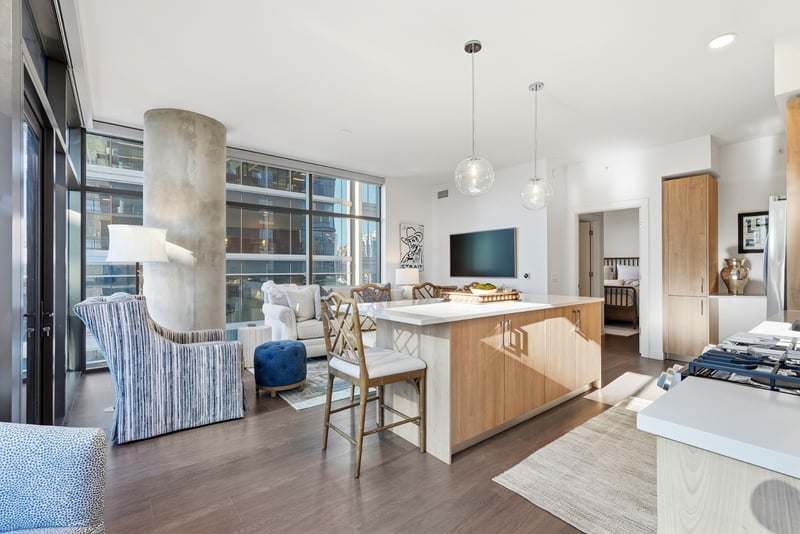 1212 Demonbreun St #1402, Nashville, TN 37203