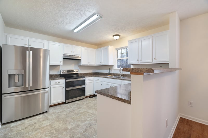 808 Jonathan Dr, Lebanon, TN 37087