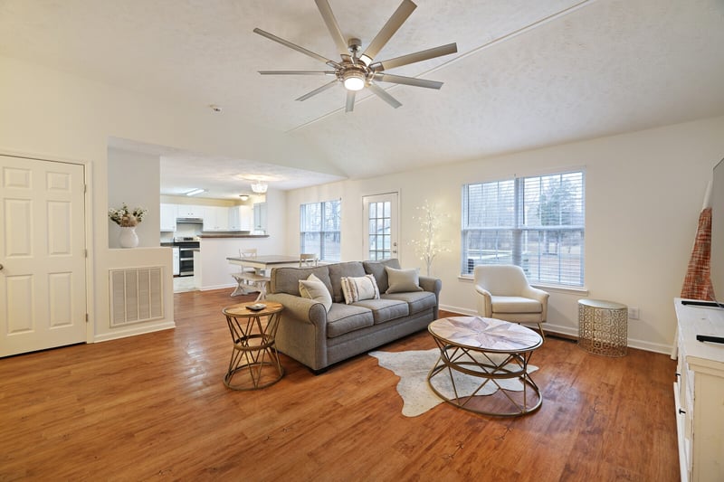 808 Jonathan Dr, Lebanon, TN 37087