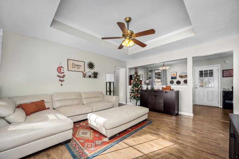 108 Hampton Dr, La Vergne, TN 37086