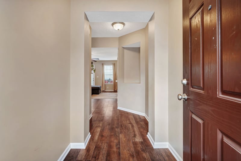 2014 Debonair Ln, Murfreesboro, TN 37128