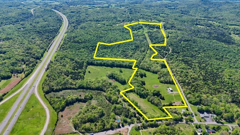 9147 Spantown Rd, Arrington, TN 37014