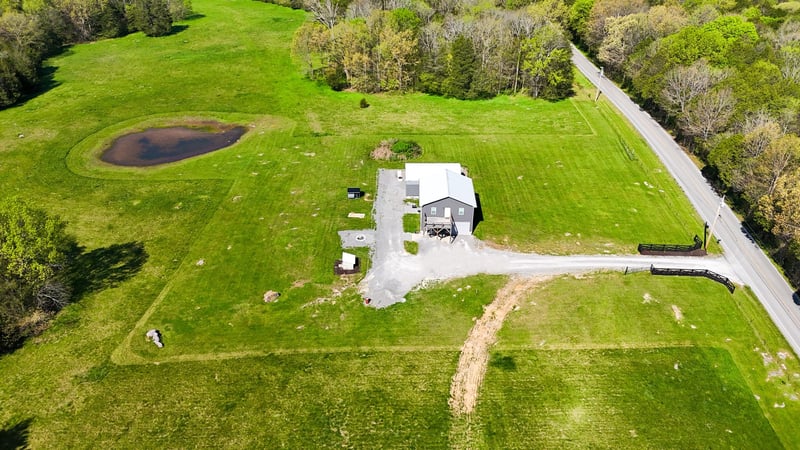 9147 Spantown Rd, Arrington, TN 37014