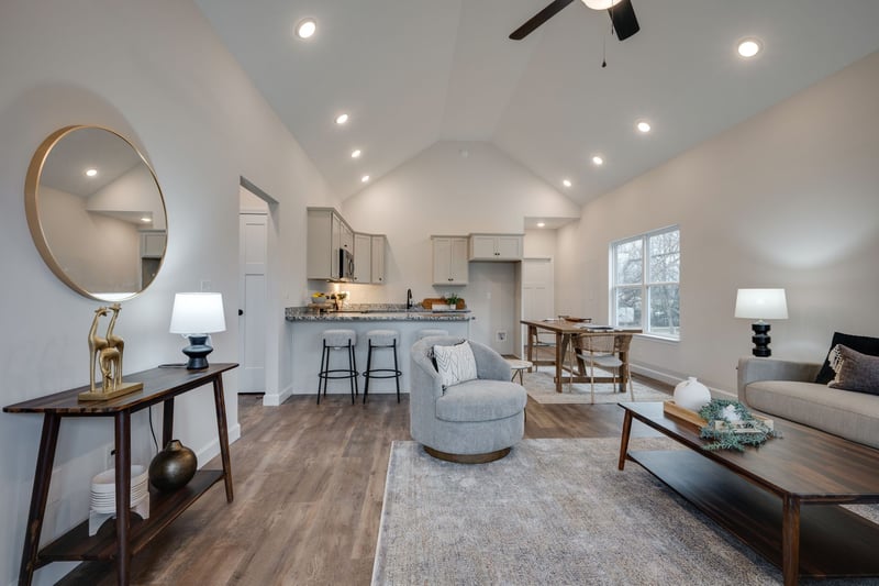 216 Church St, White Bluff, TN 37187