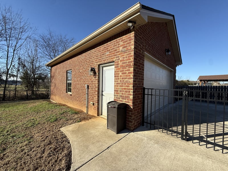 1009 Spring Creek Dr, Murfreesboro, TN 37129