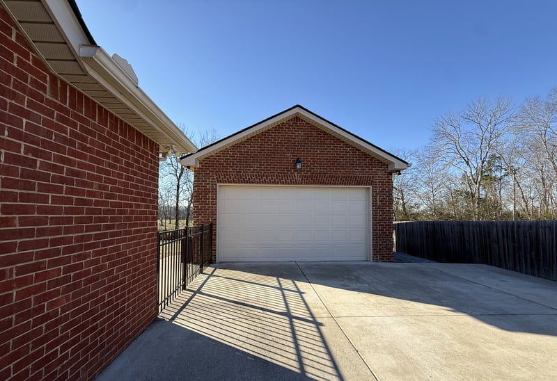 1009 Spring Creek Dr, Murfreesboro, TN 37129