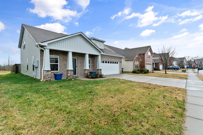 2023 Shafer Dr, Murfreesboro, TN 37128