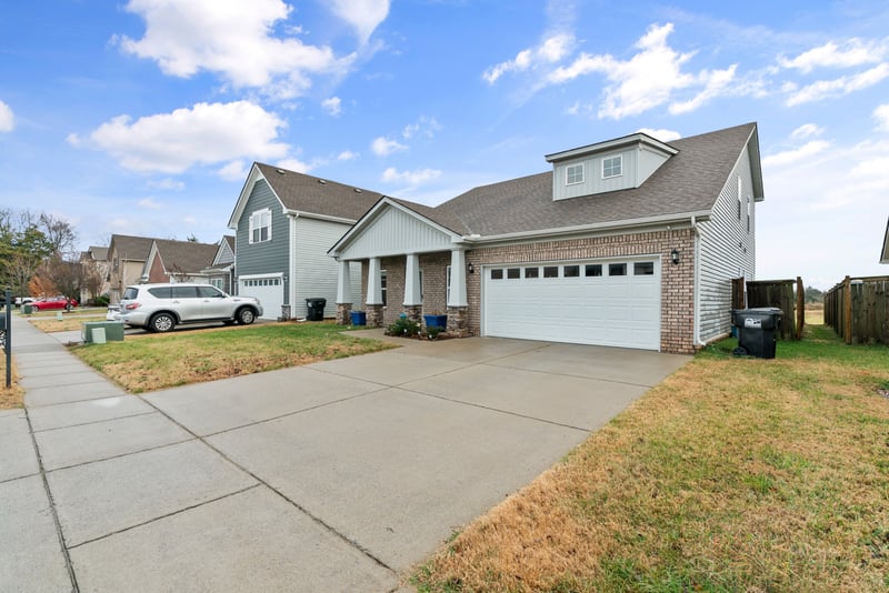 2023 Shafer Dr, Murfreesboro, TN 37128