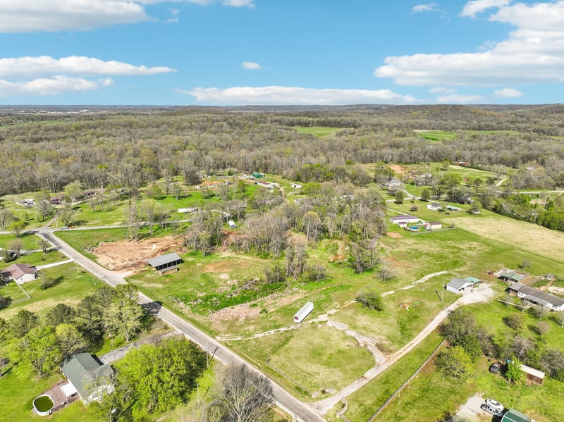 7919 Golf Club Rd, Mount Pleasant, TN 38474