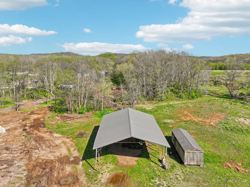 7919 Golf Club Rd, Mount Pleasant, TN 38474