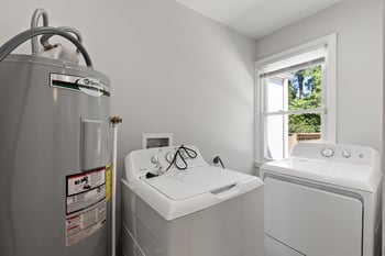 613 Youngs Ln, Nashville, TN 37207