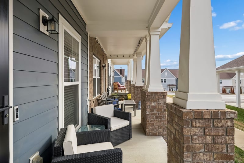 969 Ashland Place Dr, Nashville, TN 37218