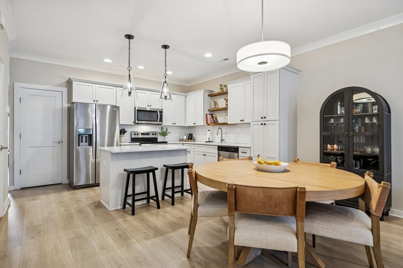 969 Ashland Place Dr, Nashville, TN 37218