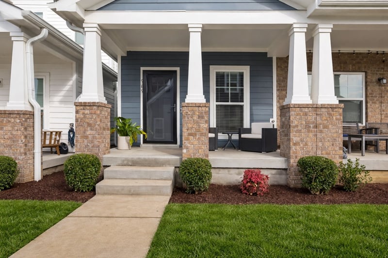 969 Ashland Place Dr, Nashville, TN 37218