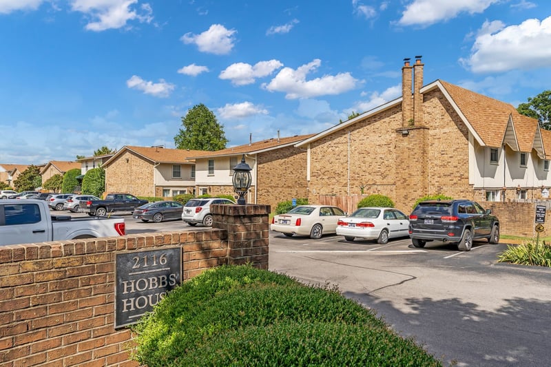 2116 Hobbs Rd #N19, Nashville, TN 37215