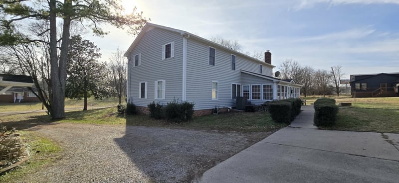 1609 West Rd, Goodlettsville, TN 37072