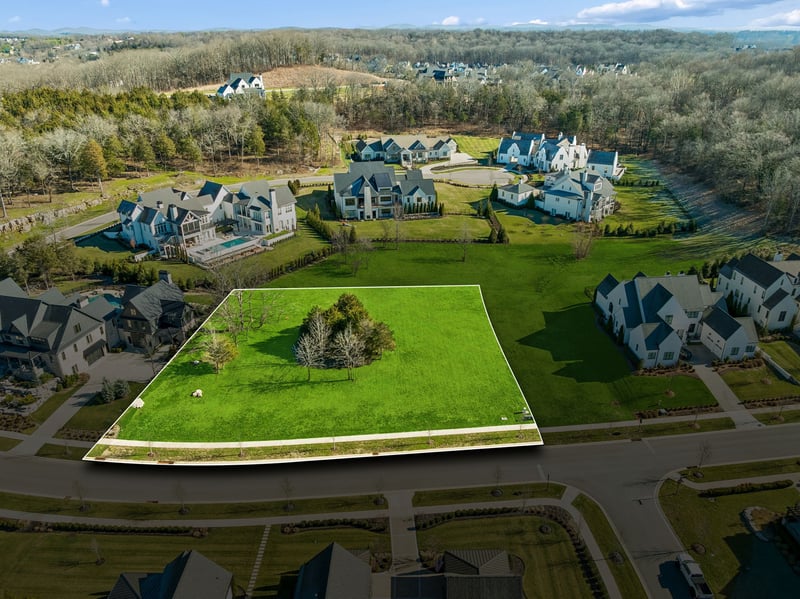 8159 Heirloom Blvd, College Grove, TN 37046