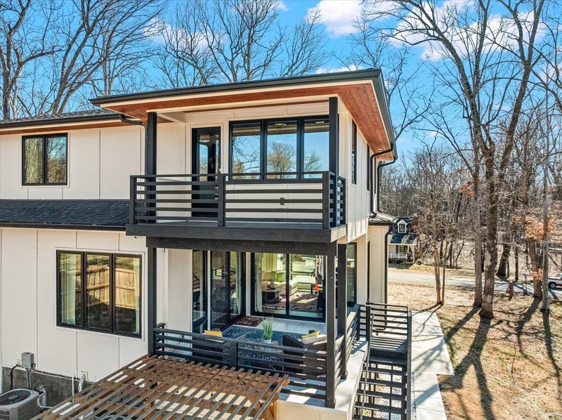 1301 Chestnut Dr, Brentwood, TN 37027