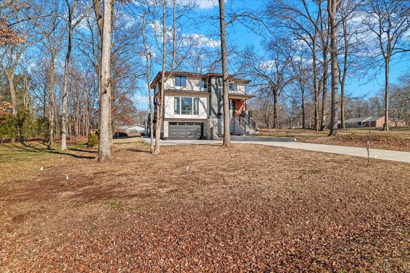 1301 Chestnut Dr, Brentwood, TN 37027