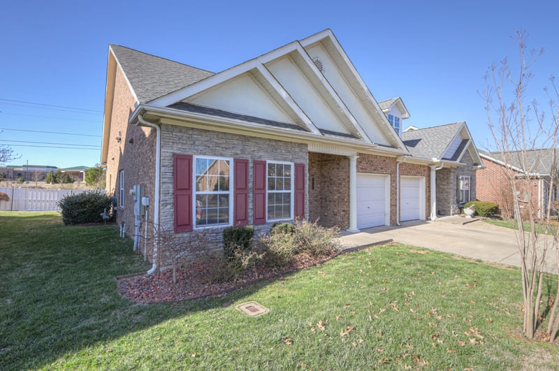 1046 Misty Morn Cir, Spring Hill, TN 37174