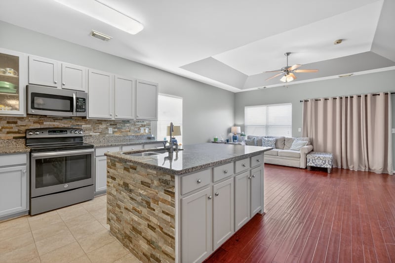 1046 Misty Morn Cir, Spring Hill, TN 37174