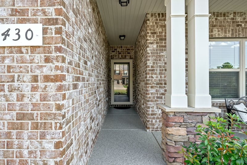 430 Clayton Ct, Pleasant View, TN 37146