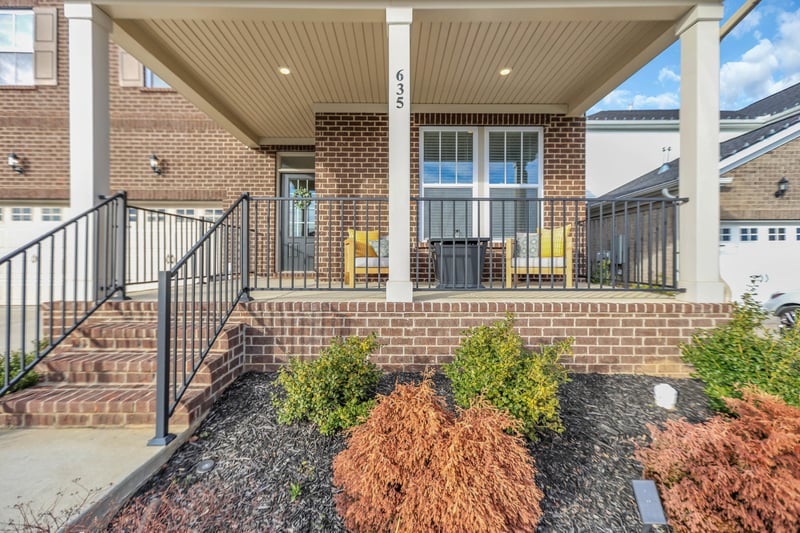 635 Snap Dragon Ln, Hendersonville, TN 37075