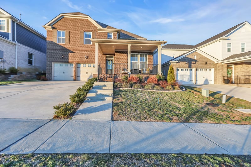 635 Snap Dragon Ln, Hendersonville, TN 37075