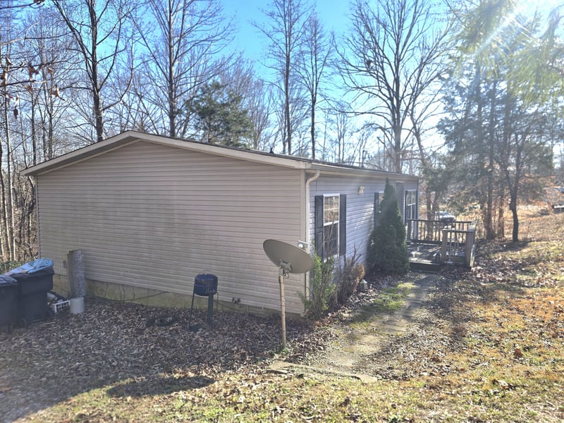 607 Evening Shade Dr, White Bluff, TN 37187