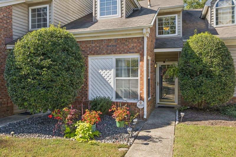 357 Yorkshire Cir, Nashville, TN 37211