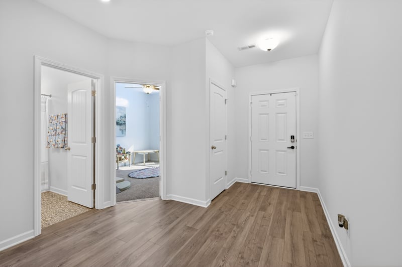 1010 Hickoryridge Dr, Murfreesboro, TN 37129