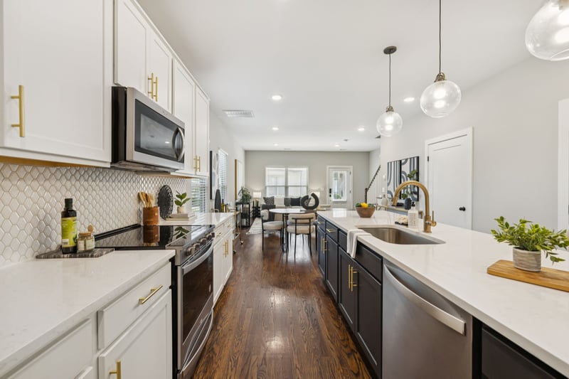 218 Thompson Park Dr, Nashville, TN 37211