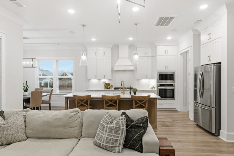 1065 Pine Creek Dr, Arrington, TN 37014