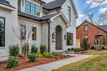 1009 Graybar Ln, Nashville, TN 37204