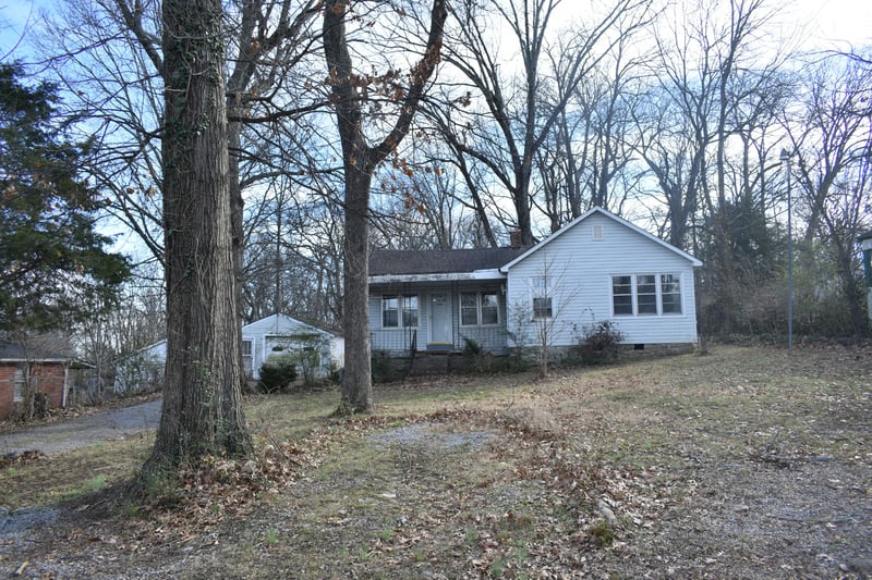 143 Hillcrest Dr, Madison, TN 37115