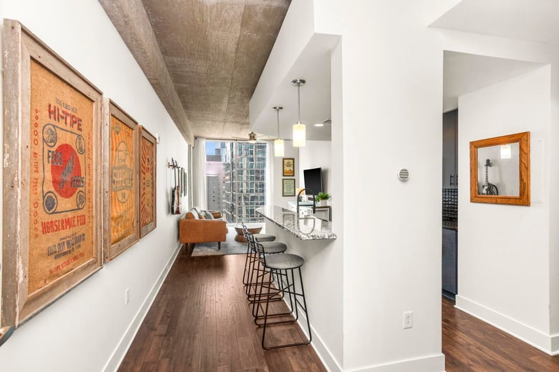 415 Church St #1608, Nashville, TN 37219