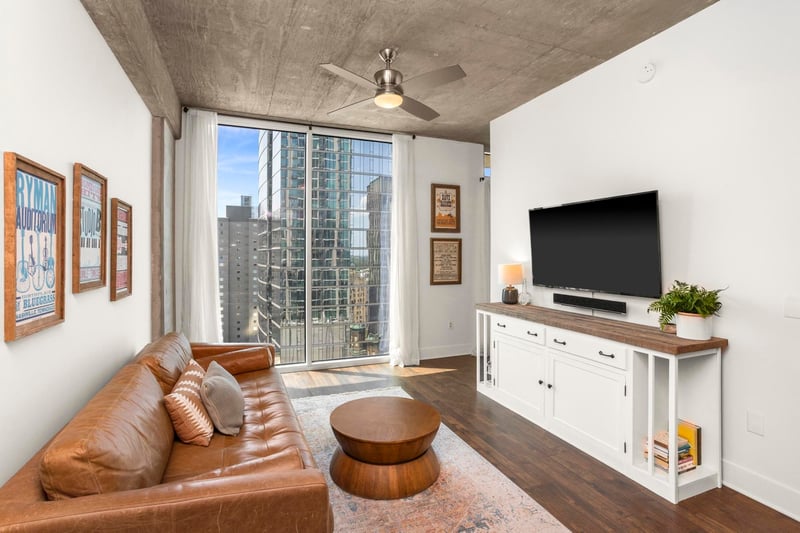 415 Church St #1608, Nashville, TN 37219