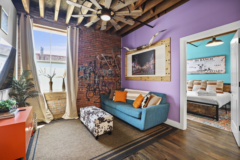 610 21st Ave #101, Nashville, TN 37203