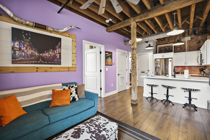 610 21st Ave #101, Nashville, TN 37203