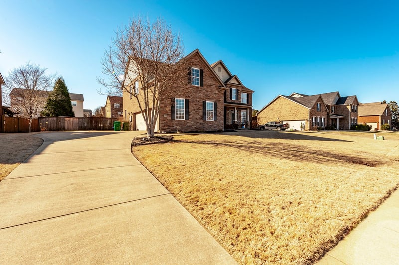 128 Rock Castle Dr, Lebanon, TN 37087