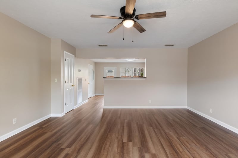 304 Arapaho Dr, Murfreesboro, TN 37128