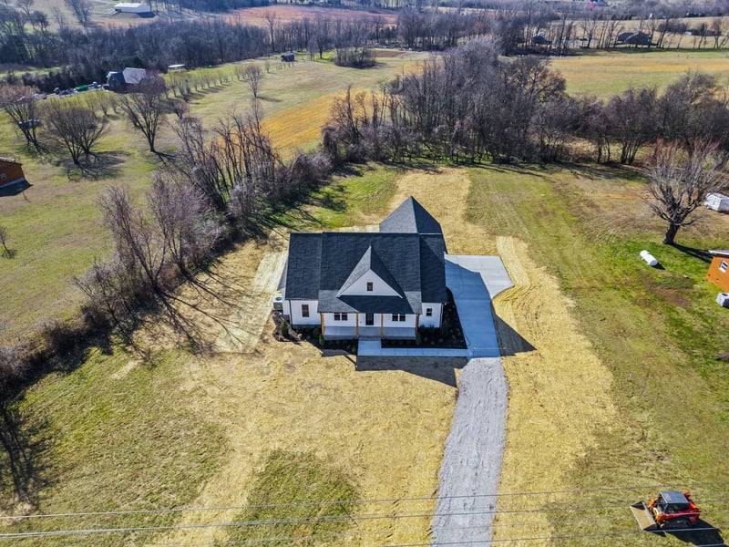 2768 Hartsville Pike, Castalian Springs, TN 37031