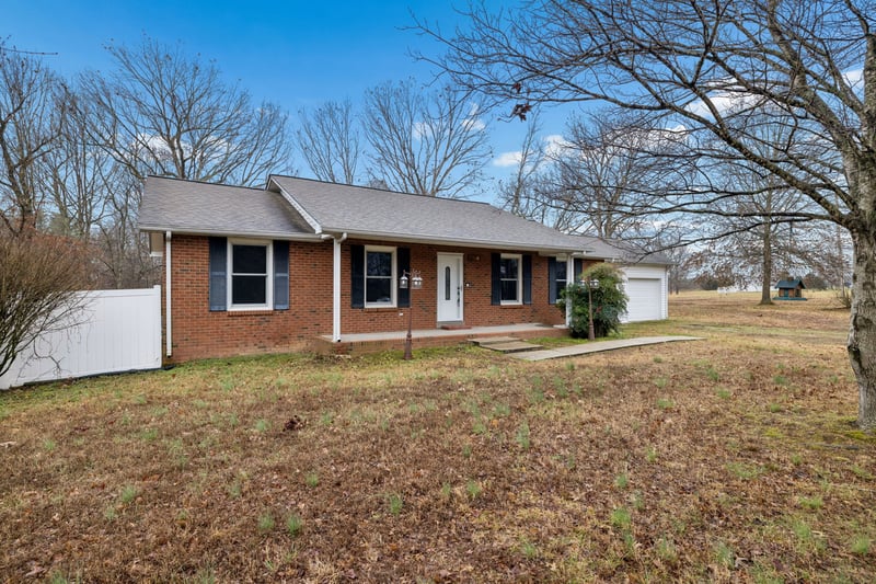 1950 Bearwallow Rd, Ashland City, TN 37015