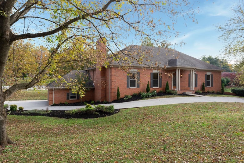 1419 Ascot Close, Murfreesboro, TN 37130