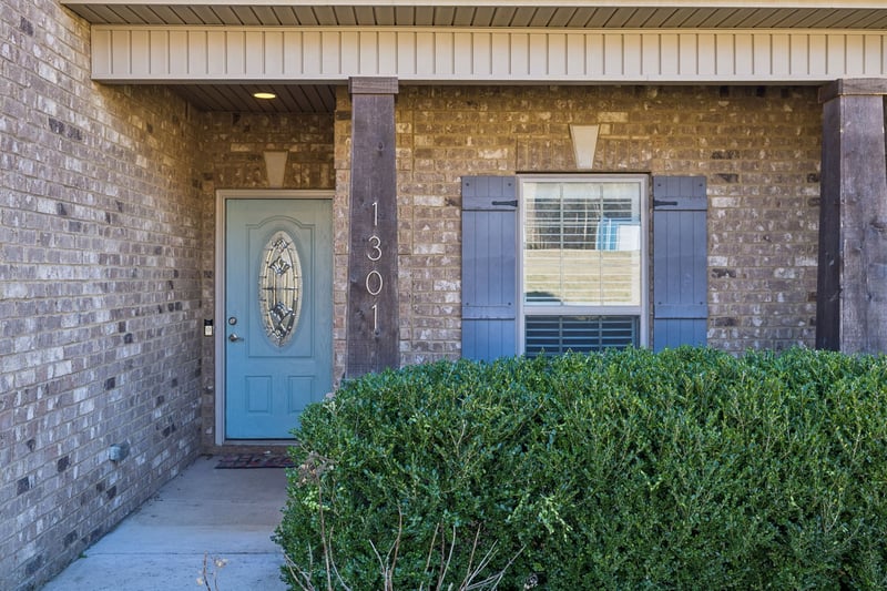 1301 Rivercrest Dr, Murfreesboro, TN 37129