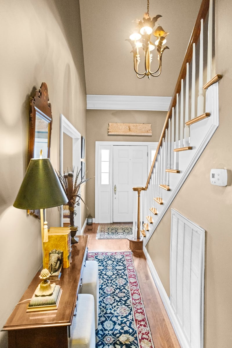 101 Carriage Ln, Hendersonville, TN 37075