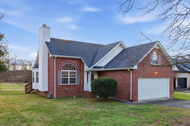 620 Creekfront Dr, Mount Juliet, TN 37122