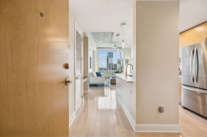 415 Church St #2212, Nashville, TN 37219